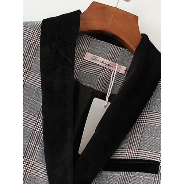 Lapel Button Loose Color Block Blazer